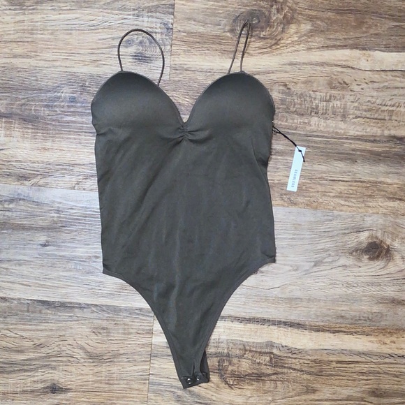 Forever 21 Seamless Sculpting Bodysuit - Picture 1 of 8